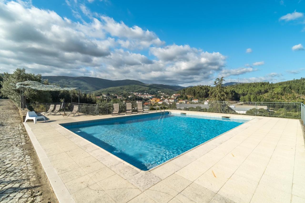 Casa Fundeira - Quinta Dos Esconhais カスタニェイラ・デ・ペーラ エクステリア 写真